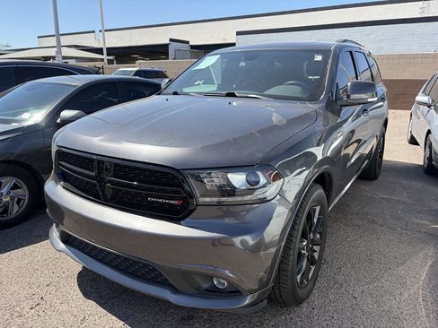 Used 2017 Dodge Durango GT w/ Premium Group AWD/4WD image 4