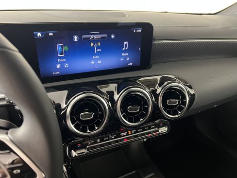 Used 2026 Mercedes-Benz CLA 250 4MATIC image 29