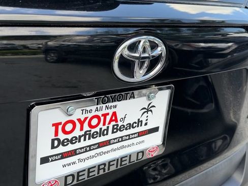 Used 2023 Toyota RAV4 LE FWD image 15