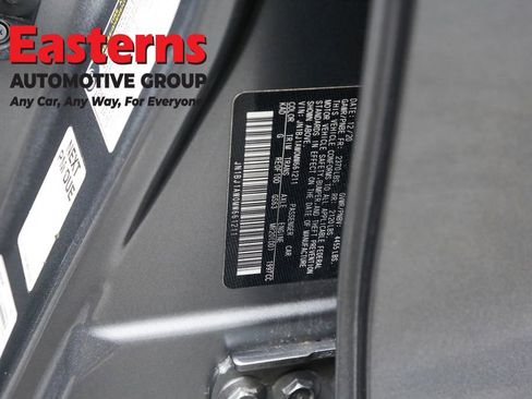 Used 2021 Nissan Rogue Sport S image 34