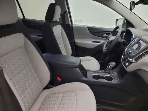 Used 2022 Chevrolet Equinox LT FWD image 21