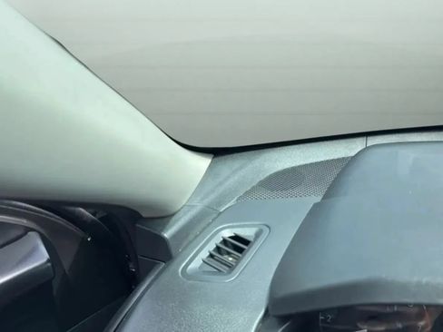 Used 2022 Nissan Altima 2.5 S FWD image 14
