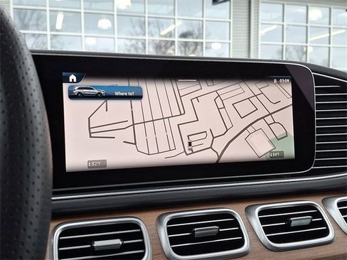 Certified 2025 Mercedes-Benz GLS 450 4MATIC image 19