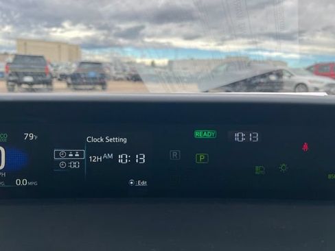 Used 2022 Toyota Prius LE AWD/4WD image 13