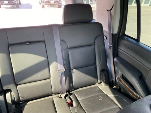 Used 2015 Chevrolet Tahoe LT AWD/4WD image 10