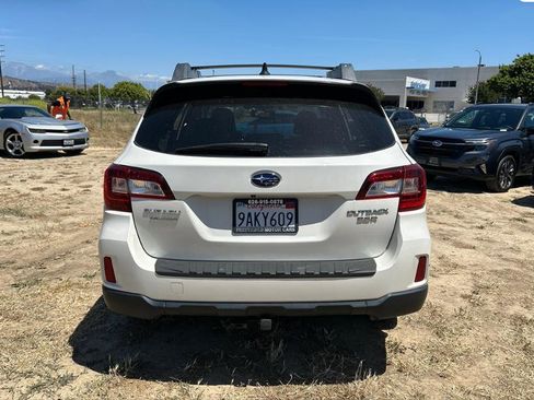 Used 2016 Subaru Outback 3.6R Limited AWD/4WD image 6