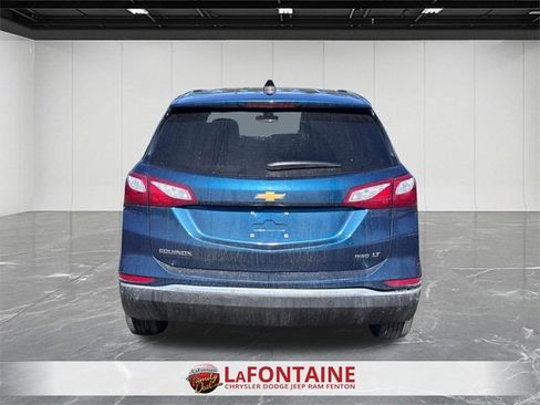 Used 2019 Chevrolet Equinox LT w/ Driver Convenience Package image 4