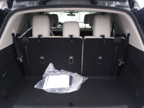 New 2026 Nissan Pathfinder SL image 15