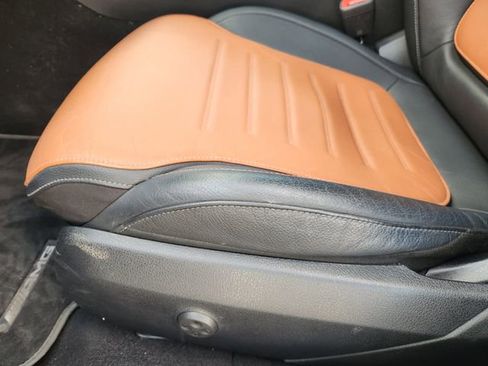 Used 2023 Mercedes-Benz C 300 Sedan image 18