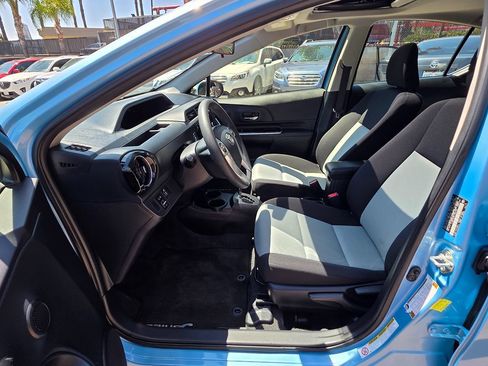 Used 2015 Toyota Prius C Three FWD image 21