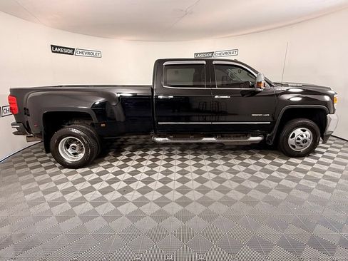 Used 2019 GMC Sierra 3500 SLT AWD/4WD image 7