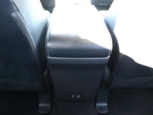 Used 2025 Mitsubishi Eclipse Cross SE image 19