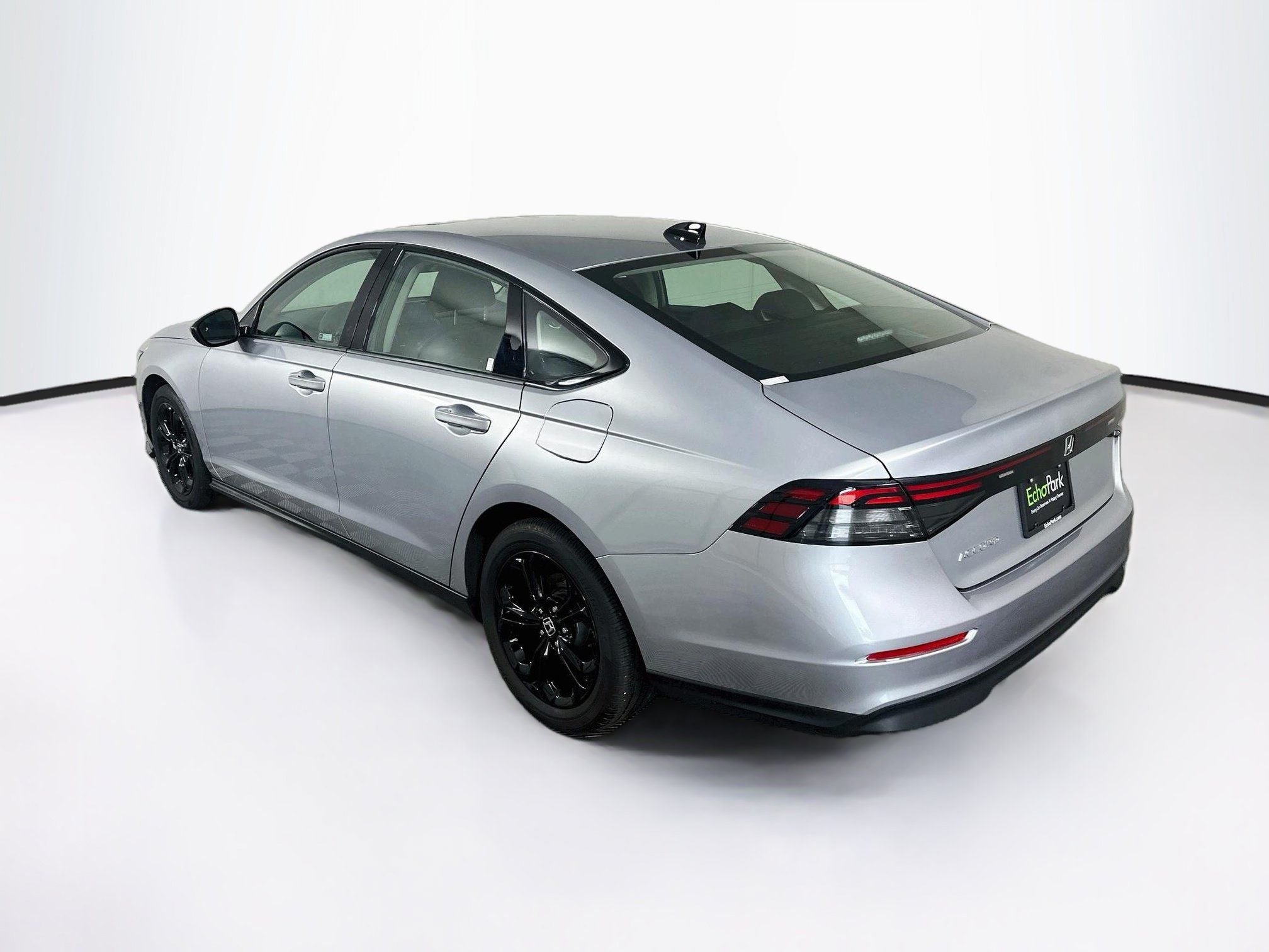 Used 2025 Honda Accord SE image 5