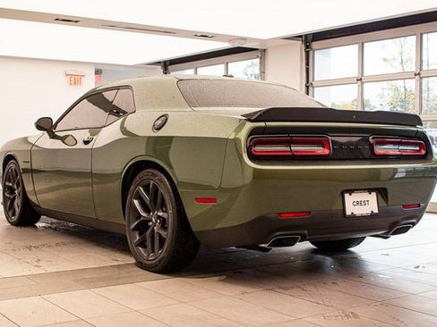 Used 2021 Dodge Challenger R/T w/ Blacktop Package image 8