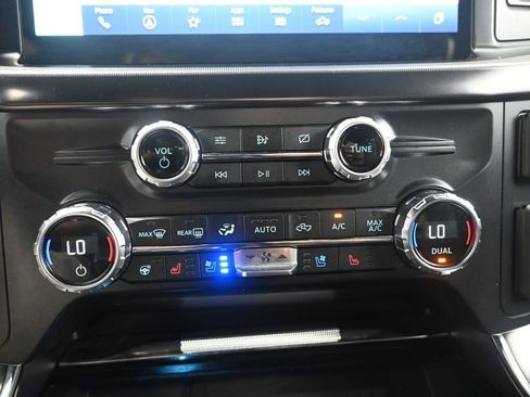 Used 2021 Ford F150 Platinum w/ Equipment Group 701A High AWD/4WD image 16
