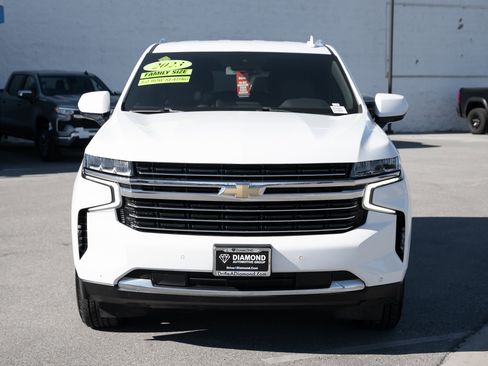 Used 2023 Chevrolet Suburban LT image 2