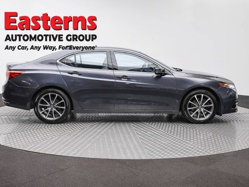Used 2015 Acura TLX w/ Technology Package FWD image 4