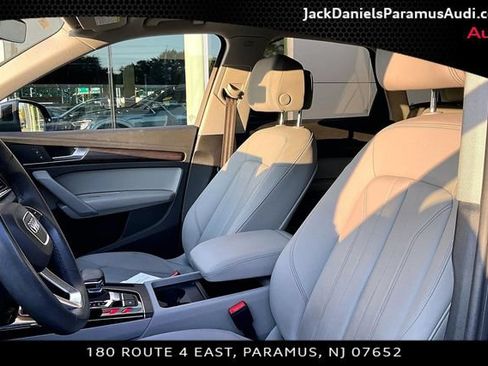 Certified 2023 Audi Q5 2.0T Premium w/ Convenience Package AWD/4WD image 17