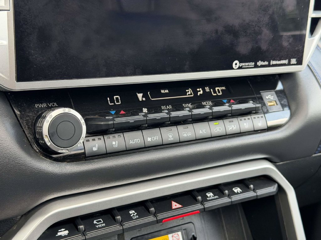 Used 2024 Toyota Sequoia 4WD image 5