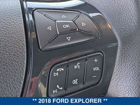 Used 2018 Ford Explorer XLT w/ Equipment Group 202A FWD image 15