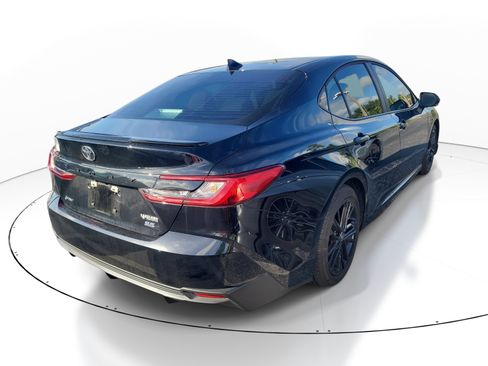 Used 2025 Toyota Camry SE w/ Multimedia Upgrade Package FWD image 7