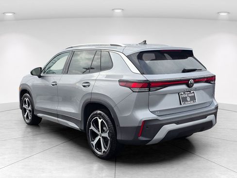 New 2025 Volkswagen Tiguan SE AWD/4WD image 3