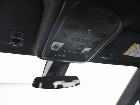 Used 2023 Cadillac XT6 Sport image 19