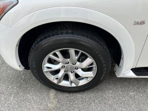 Used 2014 INFINITI QX80 4WD w/ Theater Package image 12