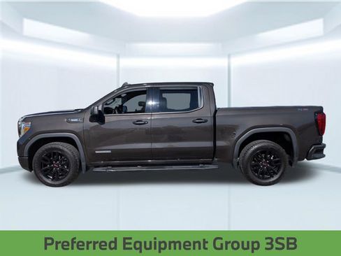 Used 2021 GMC Sierra 1500 Elevation w/ LPO, Elevation Black Package AWD/4WD image 2