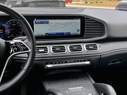 Used 2025 Mercedes-Benz GLE 350 4MATIC image 6