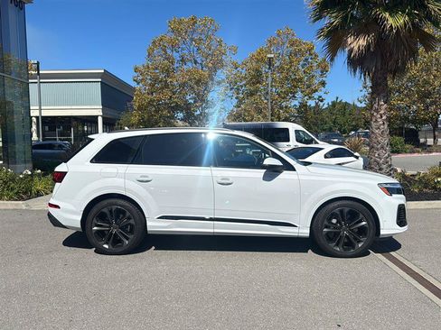 Used 2026 Audi Q7 3.0T Premium Plus AWD/4WD image 5