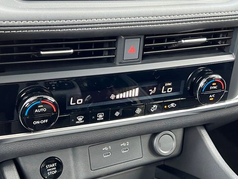 New 2026 Nissan Rogue SV image 22