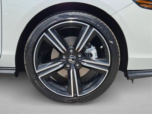 Used 2023 Honda Accord Sport image 22