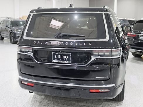 Used 2024 Jeep Grand Wagoneer Series III image 14