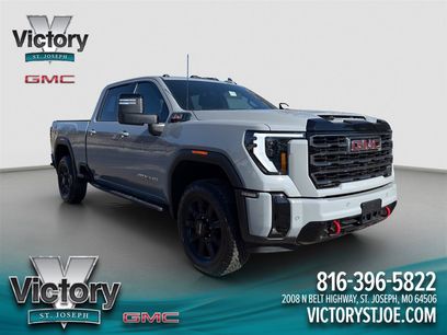 Used 2025 GMC Sierra 2500 AT4 w/ AT4 Premium Plus Package