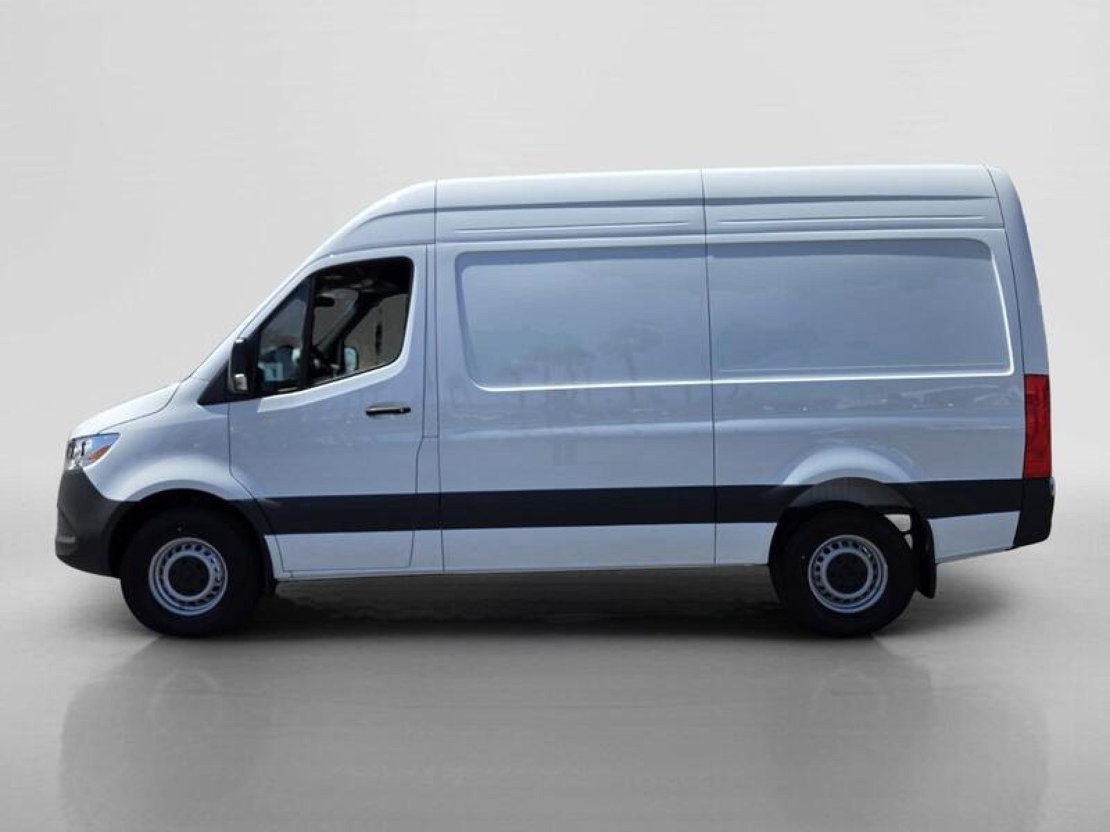 New 2026 Mercedes-Benz Sprinter 2500 image 2
