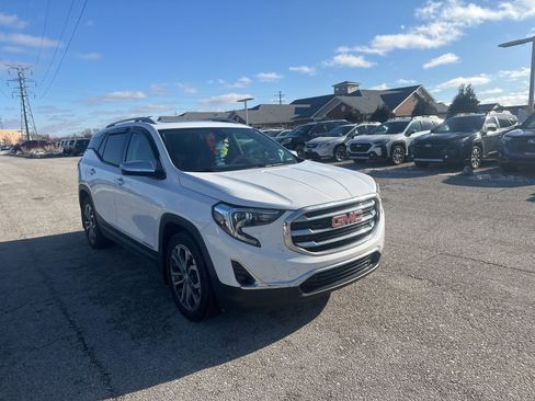 Used 2018 GMC Terrain SLT w/ Preferred Package image 4