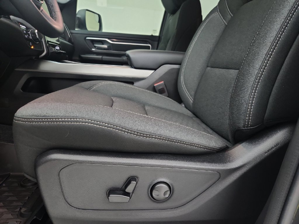 New 2027 RAM 1500 4x4 Crew Cab image 20