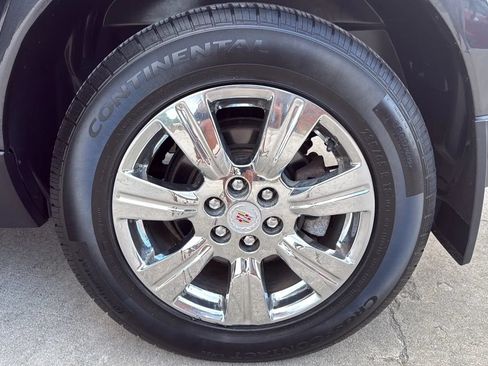 Used 2015 Cadillac SRX Luxury w/ Driver Awareness Package AWD/4WD image 16