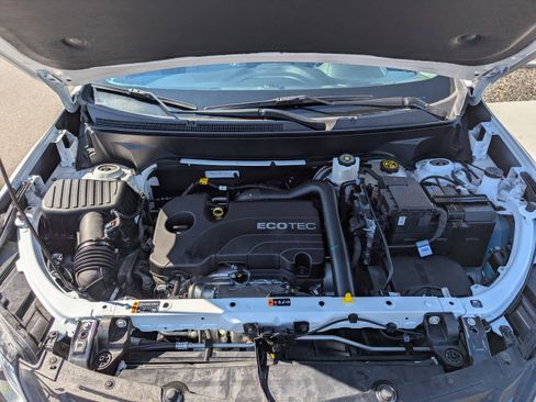 Certified 2021 Chevrolet Equinox LS w/ LS Convenience Package image 51