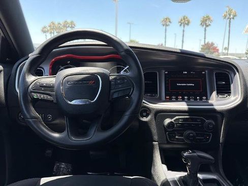 Used 2019 Dodge Charger GT RWD image 11