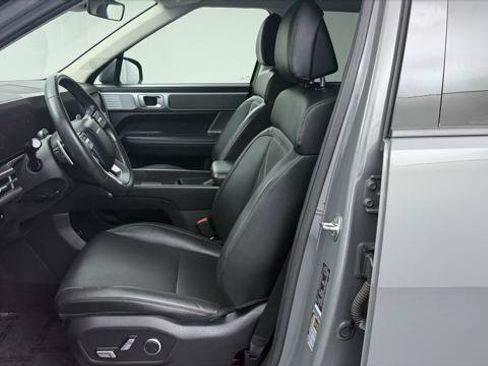 Used 2025 Hyundai Santa Fe SEL AWD/4WD image 14