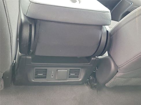 Used 2023 Chevrolet Silverado 1500 LT image 12