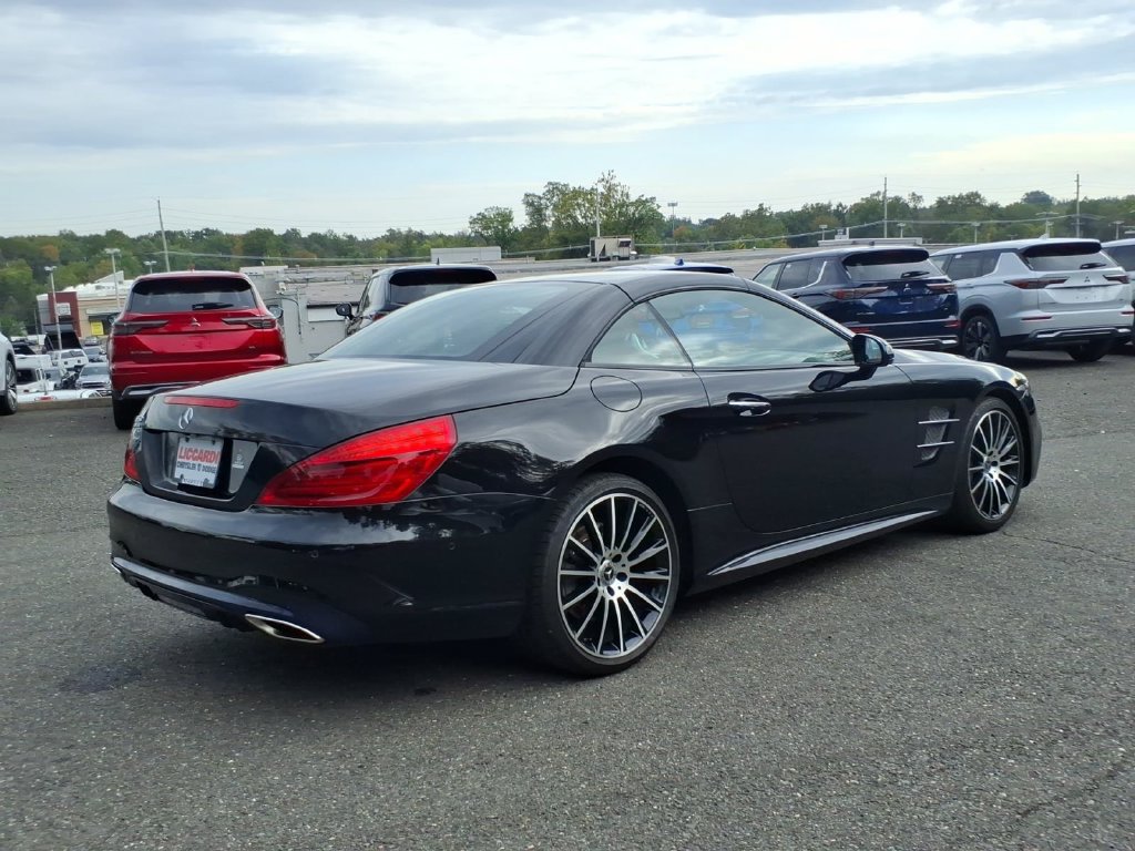 Used 2018 Mercedes-Benz SL 550 image 7