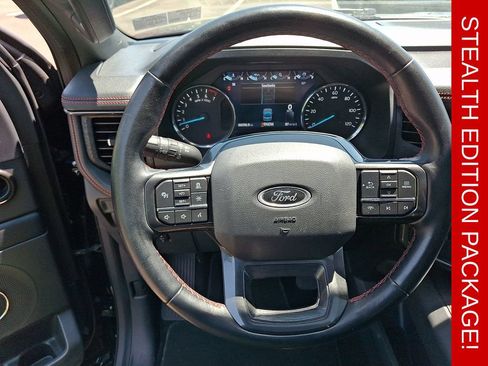 Used 2022 Ford Expedition Max Limited AWD/4WD image 19