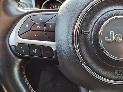 Used 2020 Jeep Compass Limited image 7