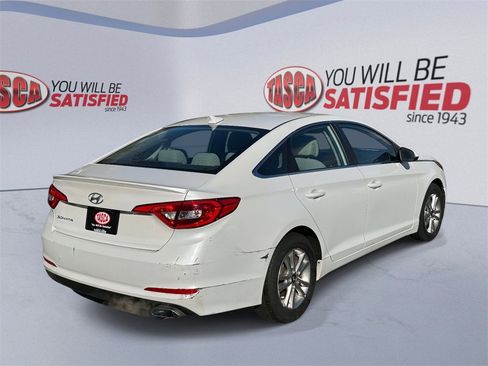 Used 2017 Hyundai Sonata SE image 5