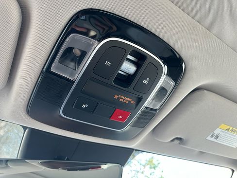 New 2026 Hyundai Sonata Limited image 27