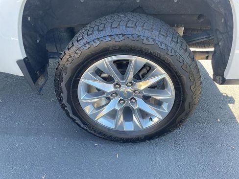 Used 2021 Chevrolet Silverado 1500 LTZ w/ LTZ Premium Package image 10