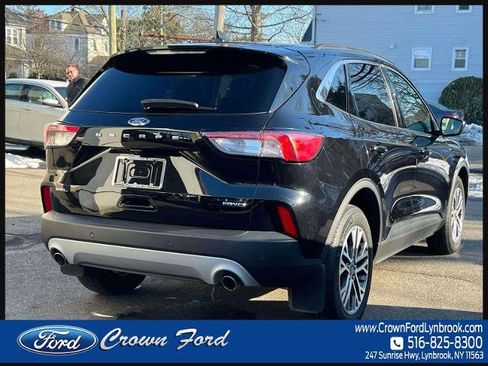 Certified 2022 Ford Escape SEL image 5